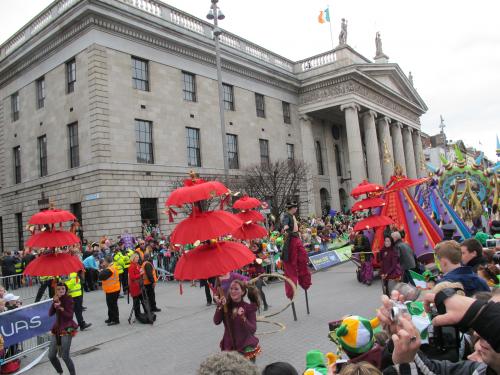 Парад в день Святого Патрика в Дублине в 2011